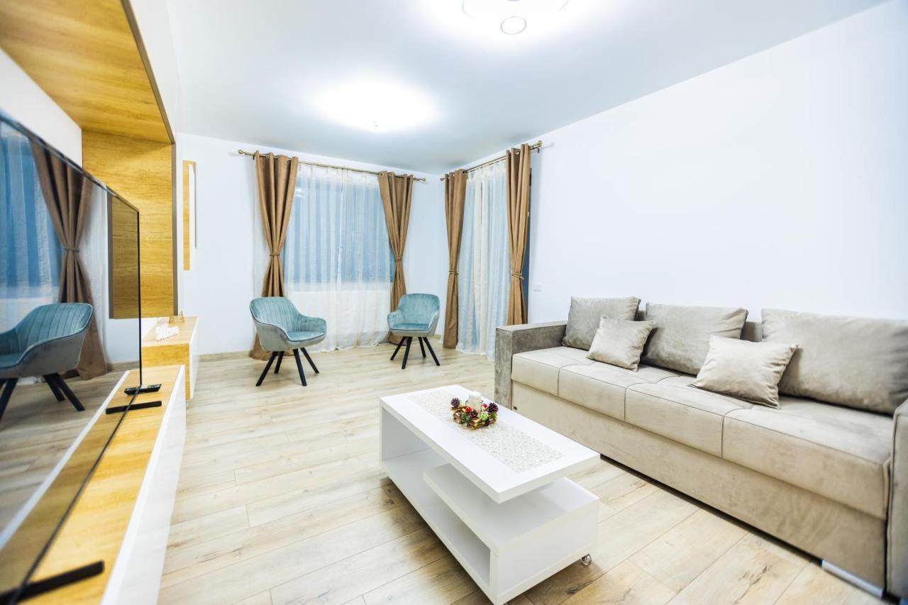 Brigitte Apartment Брашов Екстериор снимка