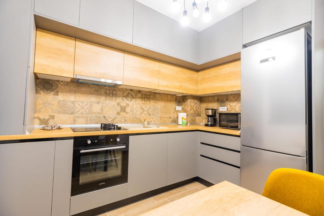 Brigitte Apartment Брашов Екстериор снимка